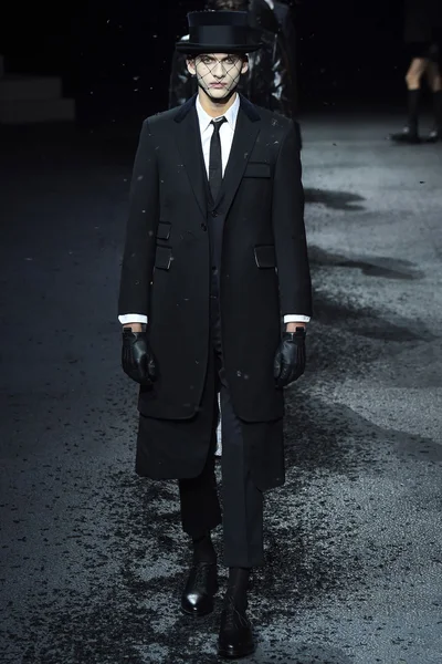 Look 34